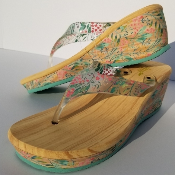 NIKKY By NICOLE LEE Mint Juno Flip Flop - Picture 1 of 8